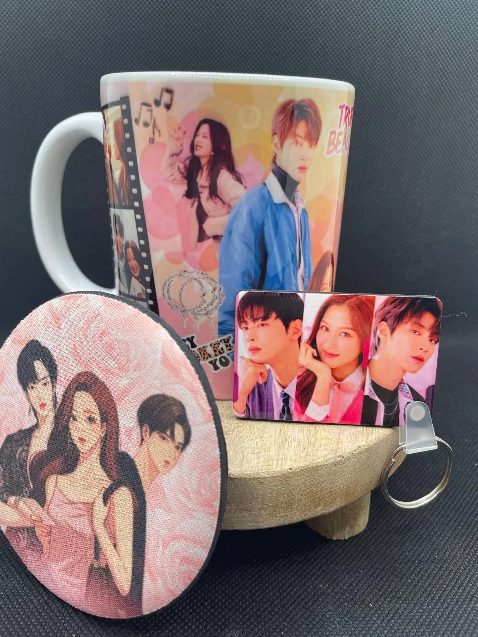 🎁 Coffret Mug – Mug + Porte-clés + Dessous de Tasse – True Beauty 💖